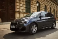 BMW 225xe